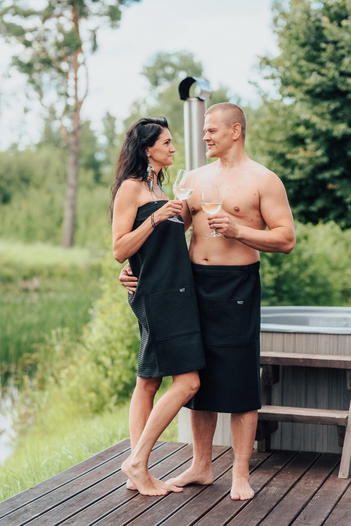 Men's cotton waffle spa wrap for sauna and spa use made from OEKO-TEX certified cotton